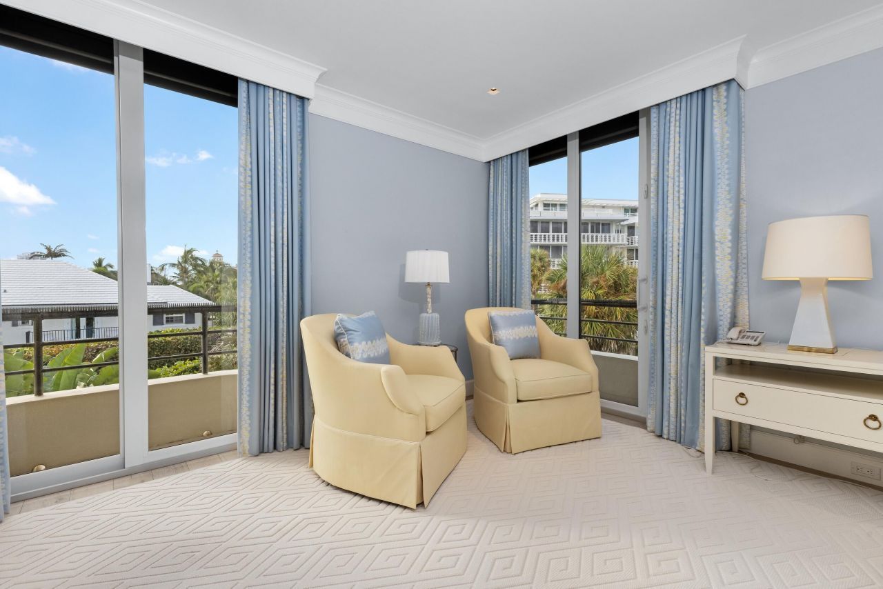 120 Sunset Avenue W, Unit 3a, Palm Beach, FL 33480 Photo