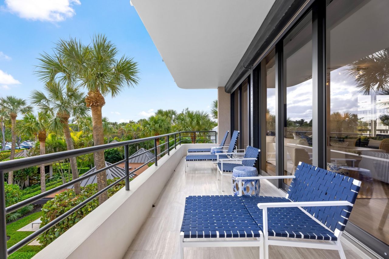 120 Sunset Avenue W, Unit 3a, Palm Beach, FL 33480 Photo