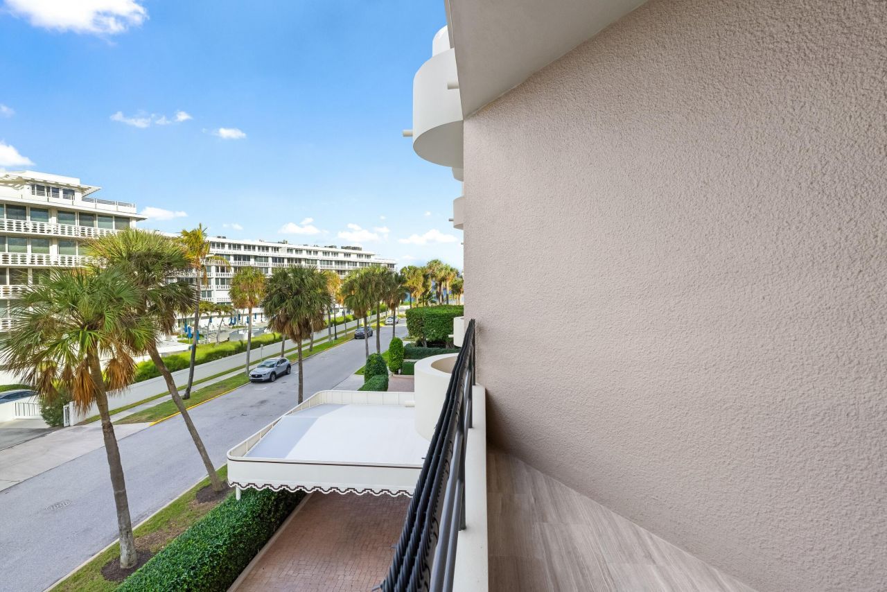 120 Sunset Avenue W, Unit 3a, Palm Beach, FL 33480 Photo