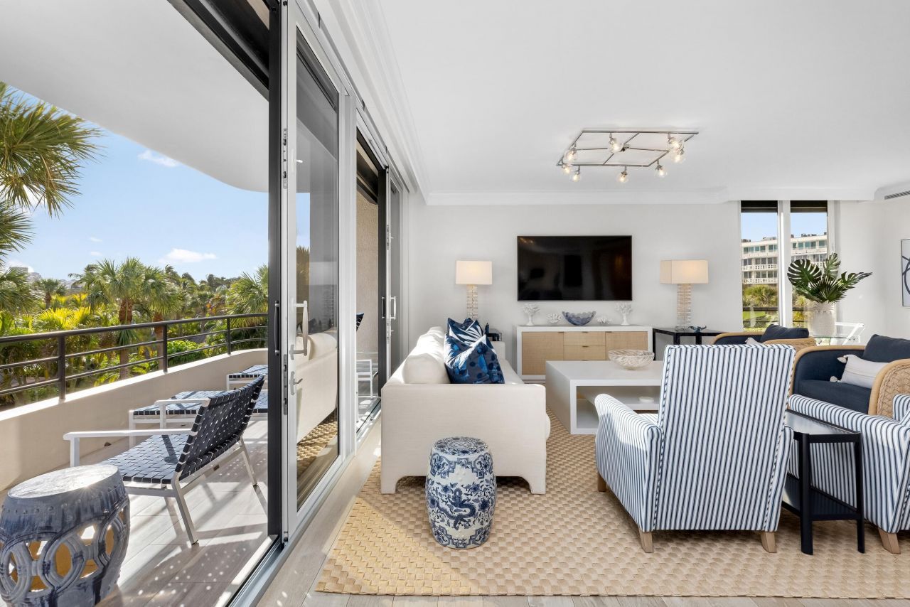 120 Sunset Avenue W, Unit 3a, Palm Beach, FL 33480 Photo