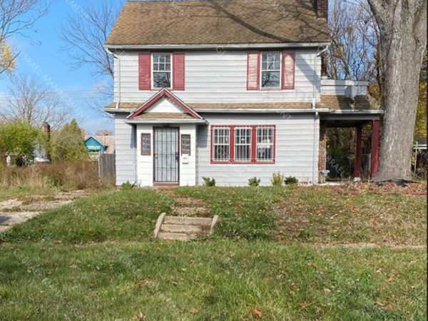 200 W MCCLELLAN Street, Flint, MI 48505