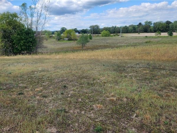 TR 257, West Lafayette, OH 43845