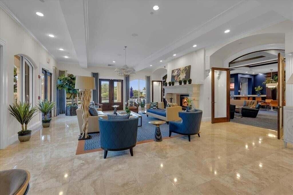 2203 Tuscany Way, Unit 2203, Boynton Beach, FL 33435 Photo