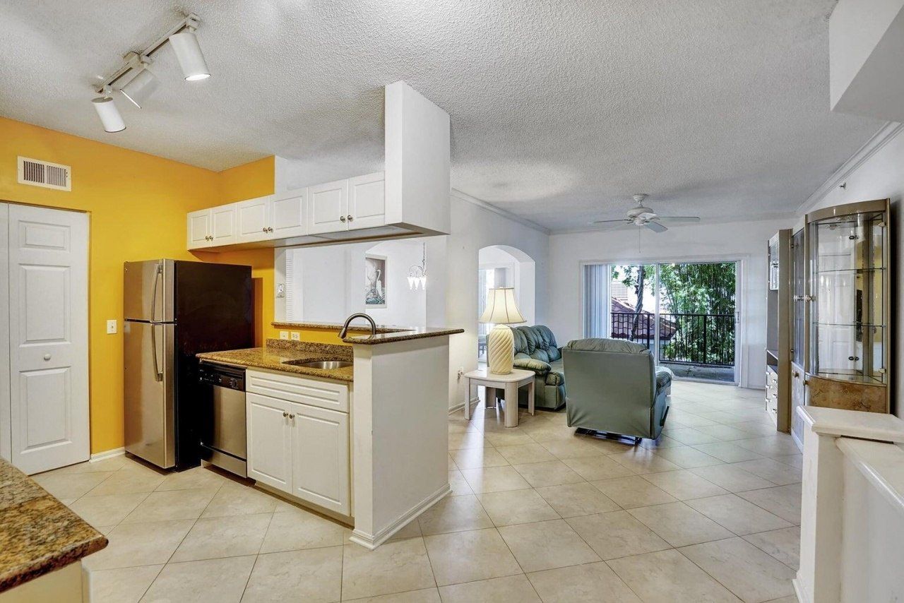 2203 Tuscany Way, Unit 2203, Boynton Beach, FL 33435 Photo