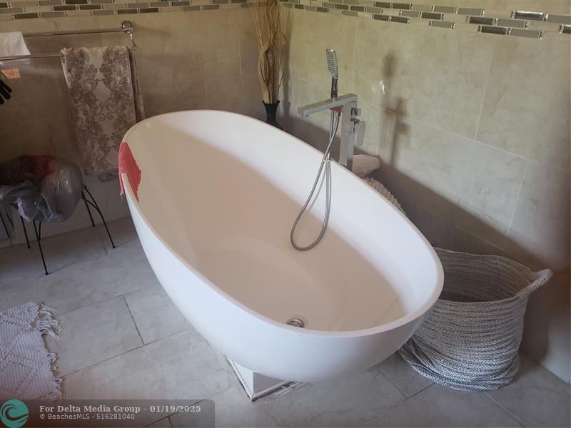 19421 NW 18th Ct, Miami Gardens, FL 33056 Photo