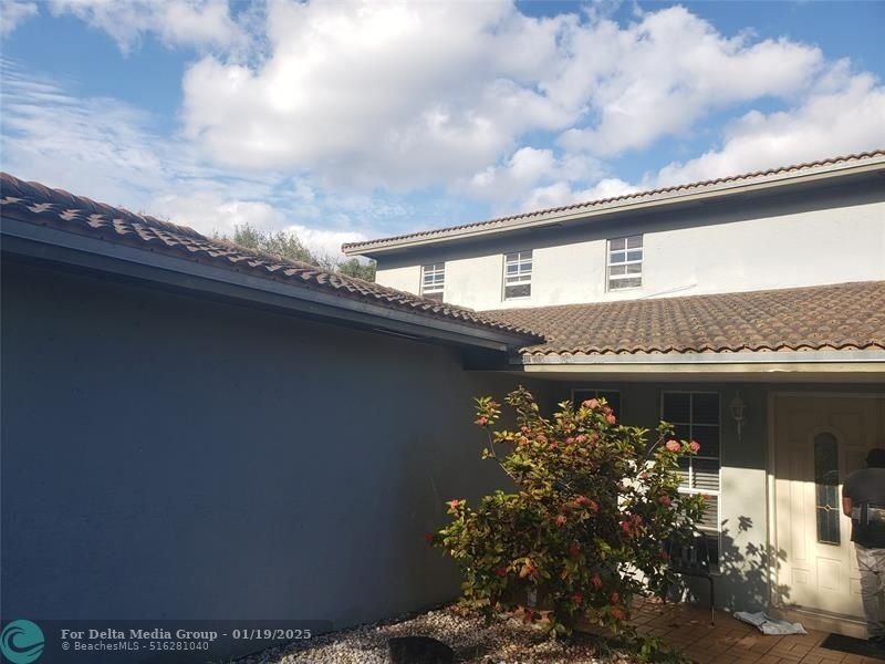 19421 NW 18th Ct, Miami Gardens, FL 33056 Photo