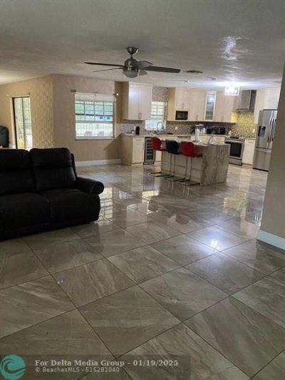 19421 NW 18th Ct, Miami Gardens, FL 33056 Photo