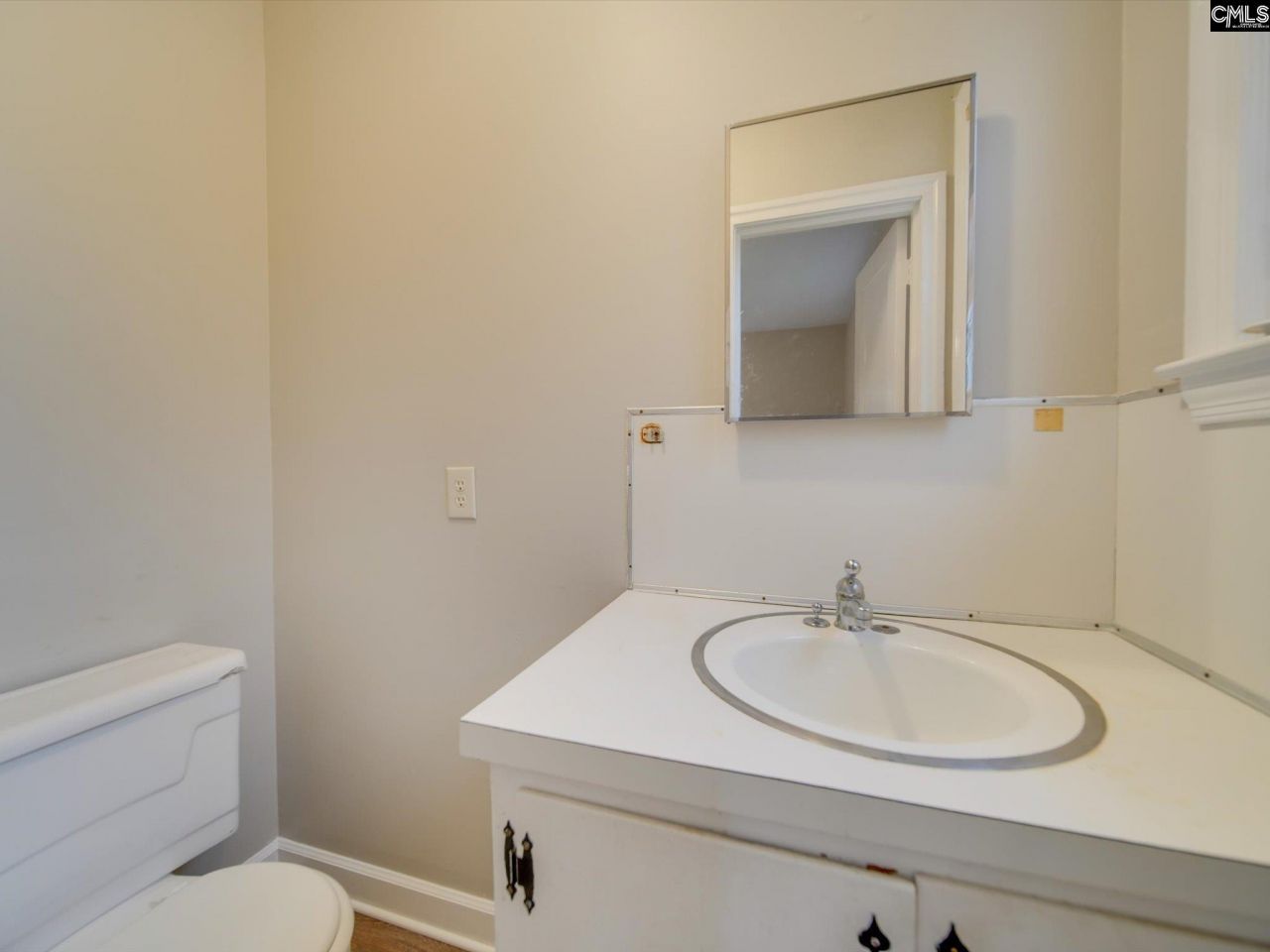 1010 Laurens Street Photo 34