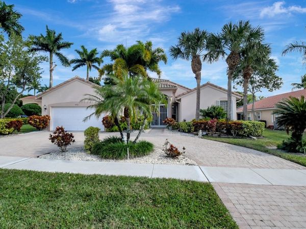 9072 Padova Drive, Boynton Beach, FL 33472