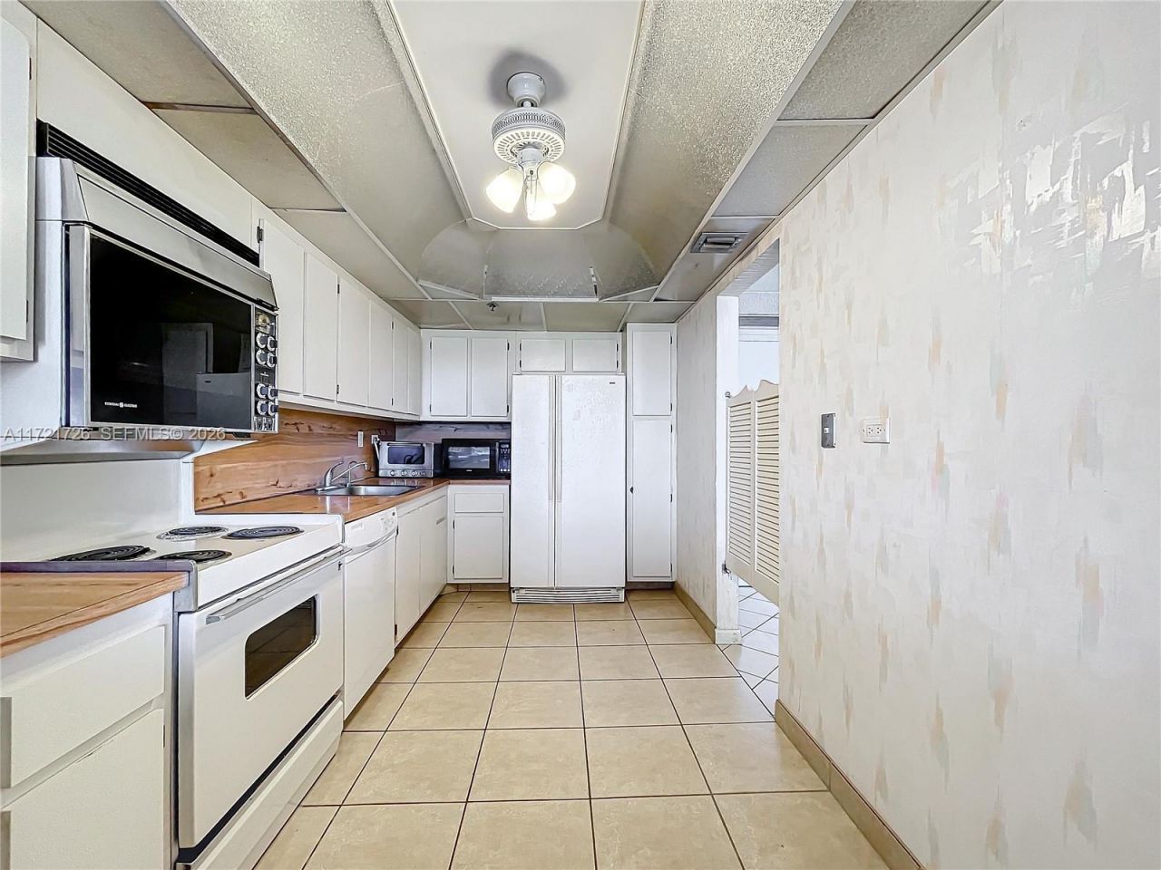 20225 NE 34th Ct, Unit 817, Aventura, FL 33180 Photo