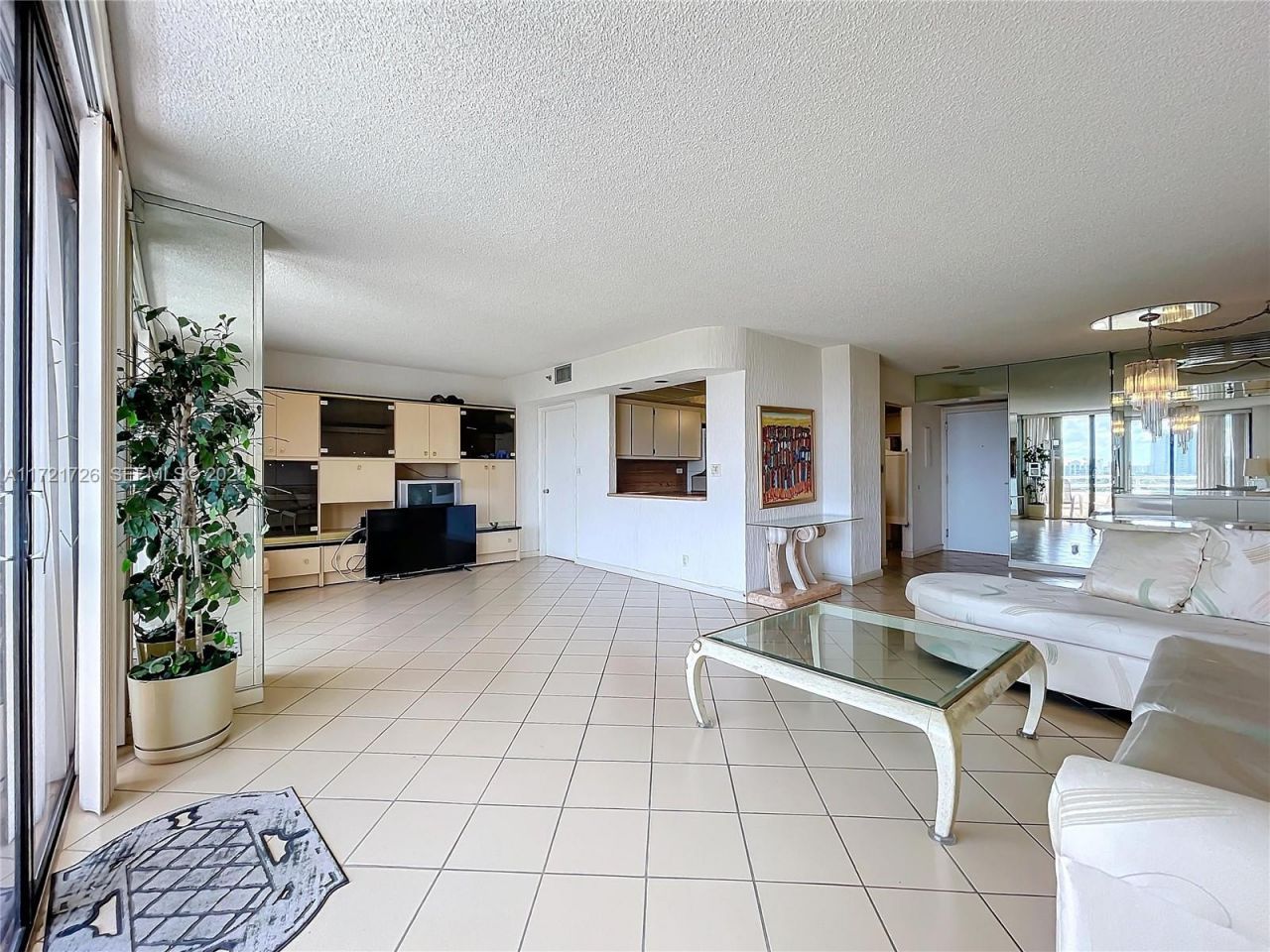 20225 NE 34th Ct, Unit 817, Aventura, FL 33180 Photo