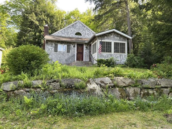 155 Whittemore Point Road, Bridgewater, NH 03222