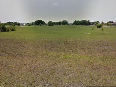 808 ALPINE TERRACE, SEBRING, FL 33876