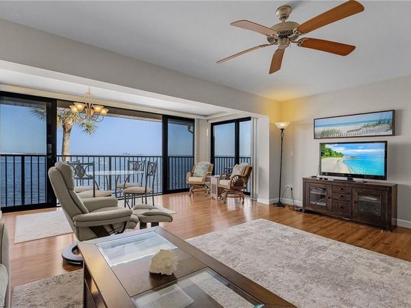 760 Sextant DR, Unit 612, SANIBEL, FL 33957