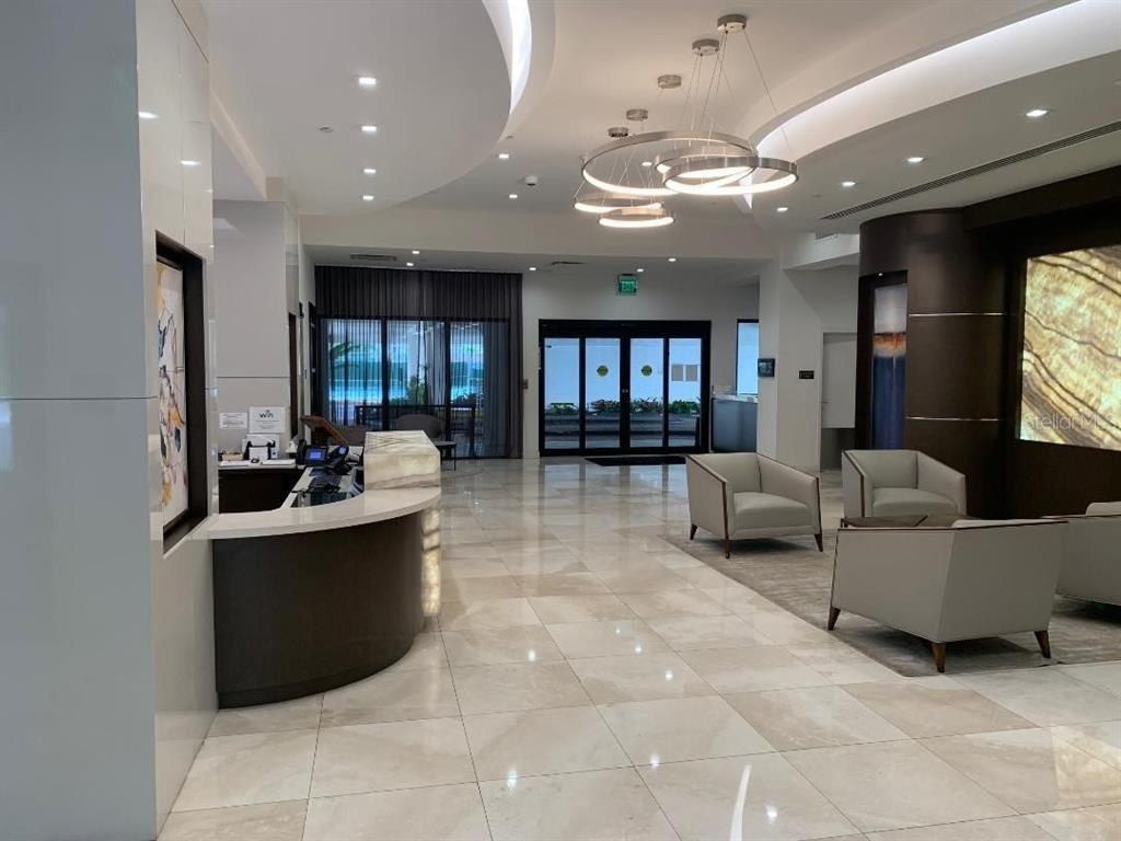 20225 NE 34th Court, Unit 817, Miami, FL 33180 Photo