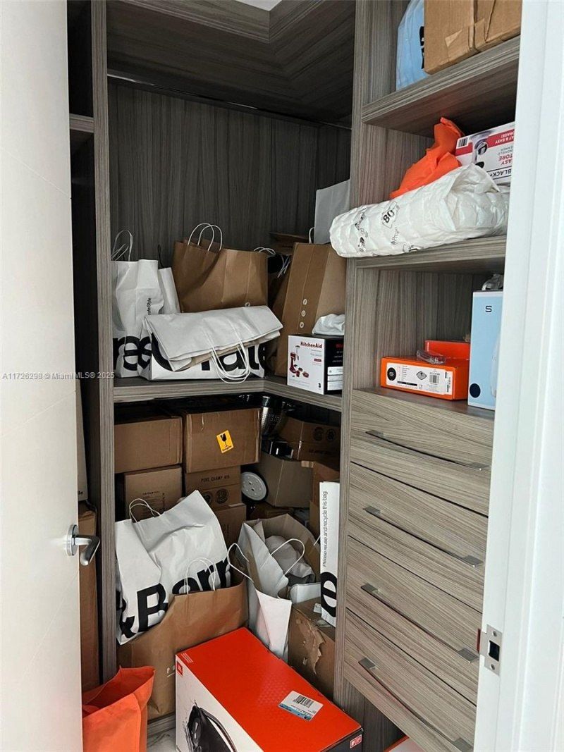 17121 Collins Ave, Unit 2008, Sunny Isles Beach, FL 33160 Photo