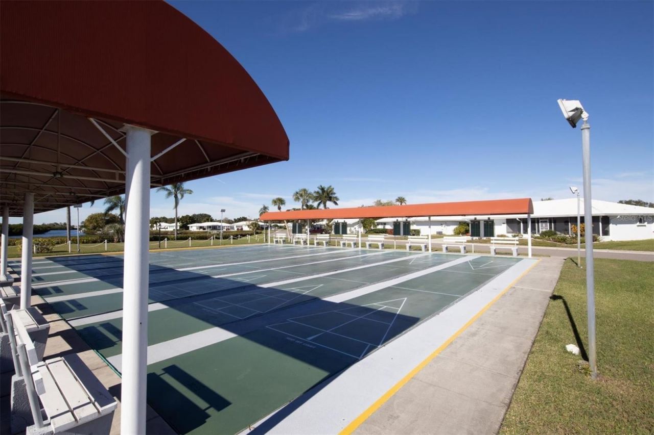 3608 Joyce Drive, Bradenton, FL 34208 Photo