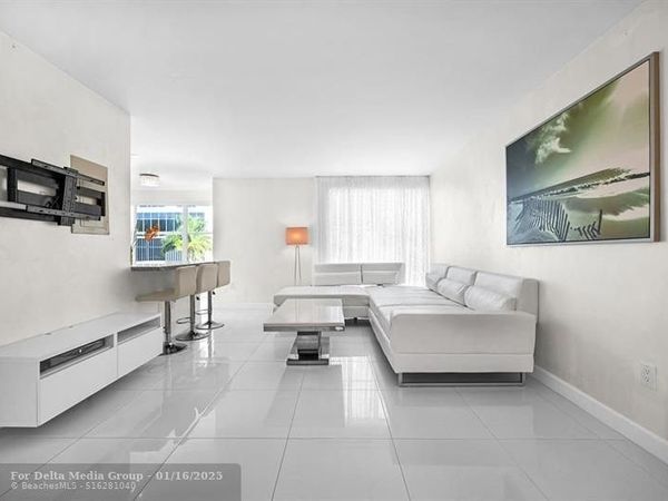 17620 Atlantic Blvd, Unit 302, Sunny Isles Beach, FL 33160