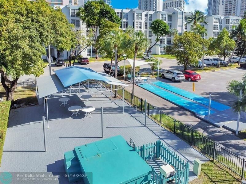 17620 Atlantic Blvd, Unit 302, Sunny Isles Beach, FL 33160 Photo