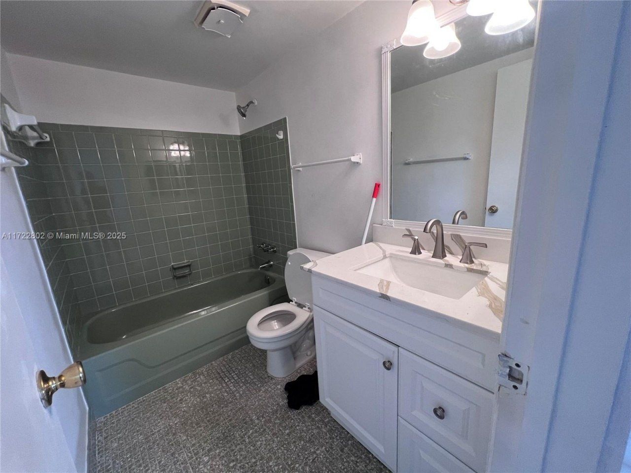 7400 NW 4th Pl, Unit 106, Margate, FL 33063 Photo