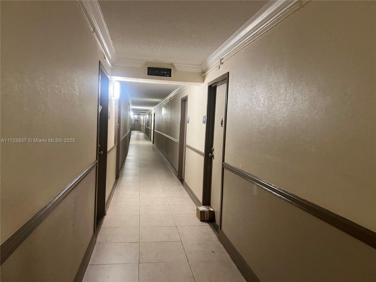 1805 Sans Souci Blvd, Unit 429, North Miami, FL 33181 Photo