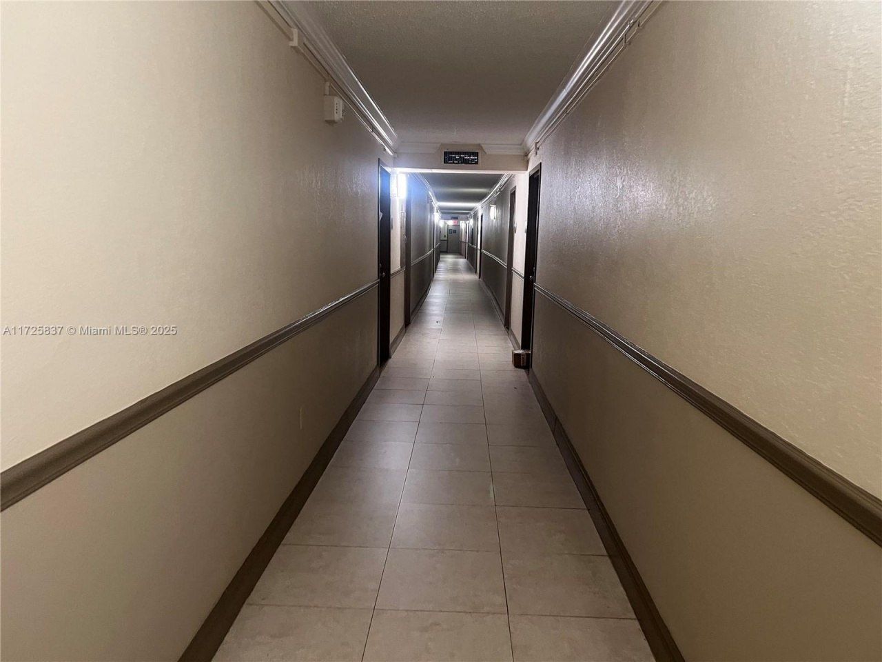 1805 Sans Souci Blvd, Unit 429, North Miami, FL 33181 Photo