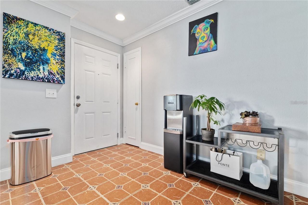 5012 Starfish Drive Se, Unit C, Saint Petersburg, FL 33705 Photo