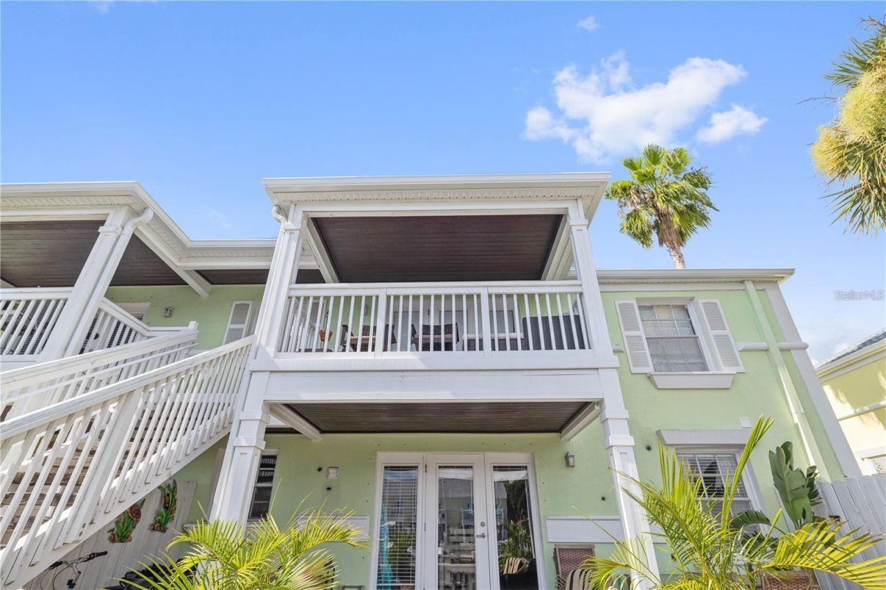 5012 Starfish Drive Se, Unit C, Saint Petersburg, FL 33705 Photo