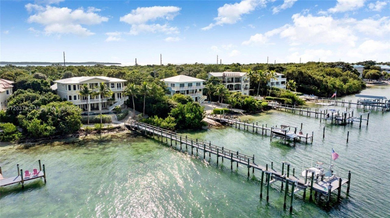 104 Coastal Dr, Key Largo, FL 33037 Photo