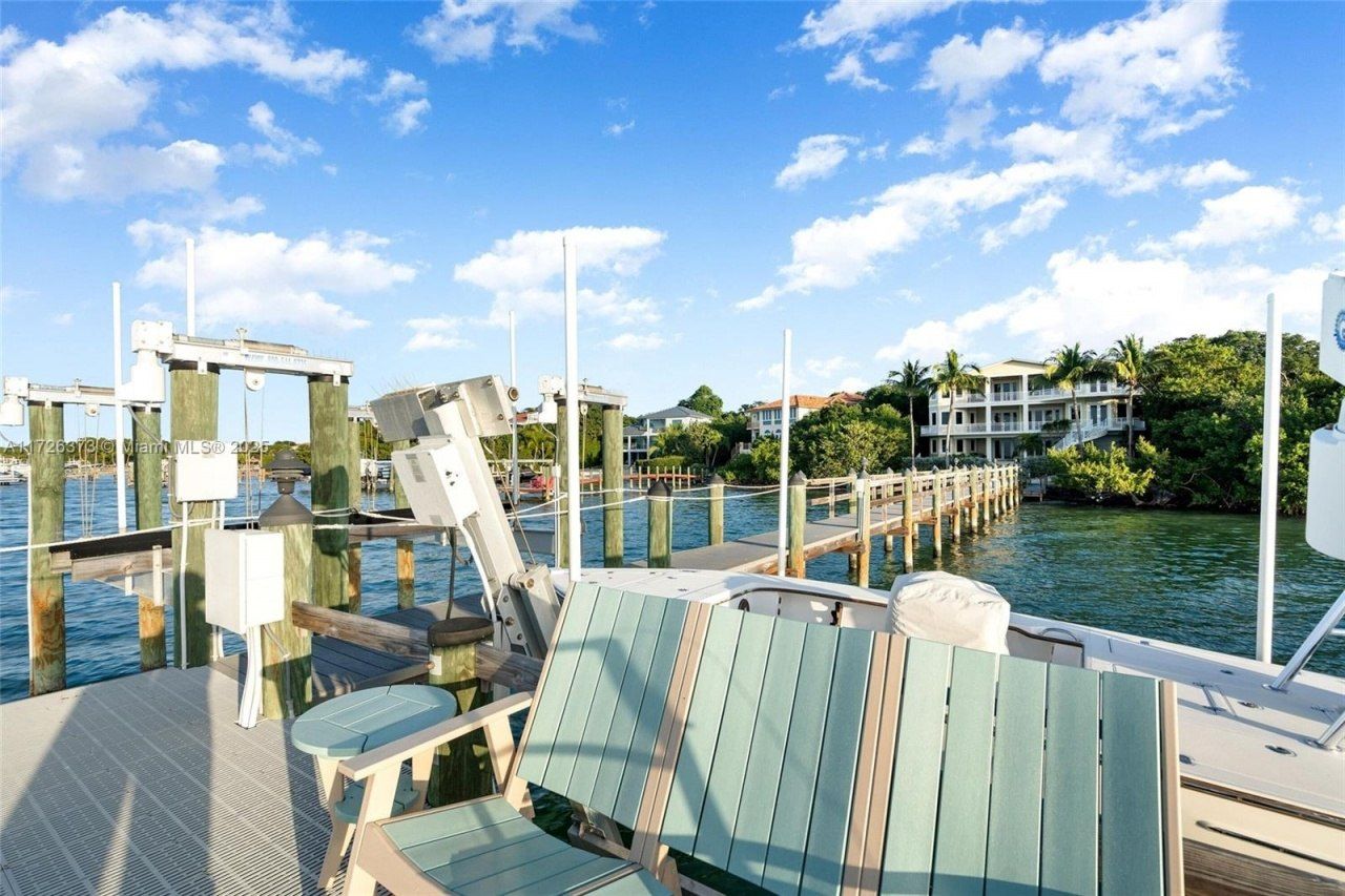 104 Coastal Dr, Key Largo, FL 33037 Photo