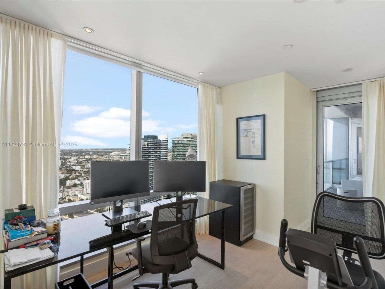 1425 Brickell Ave, Unit 52BC, Miami, FL 33131 Photo