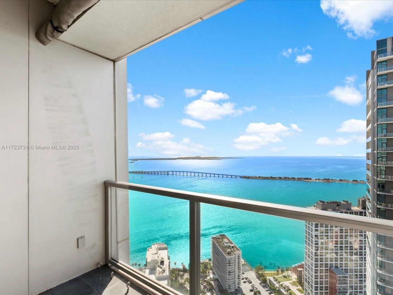 1425 Brickell Ave, Unit 52BC, Miami, FL 33131 Photo