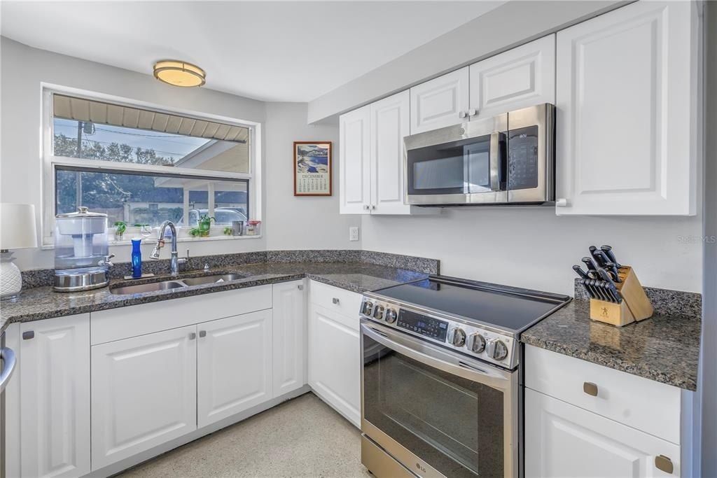 811 Camellia Avenue, Ellenton, FL 34222 Photo