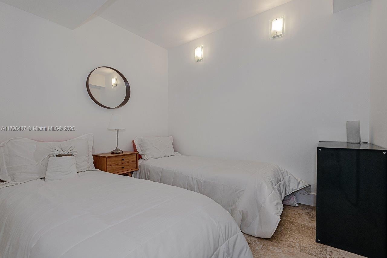 2301 Collins Ave, Unit 1515, Miami Beach, FL 33139 Photo