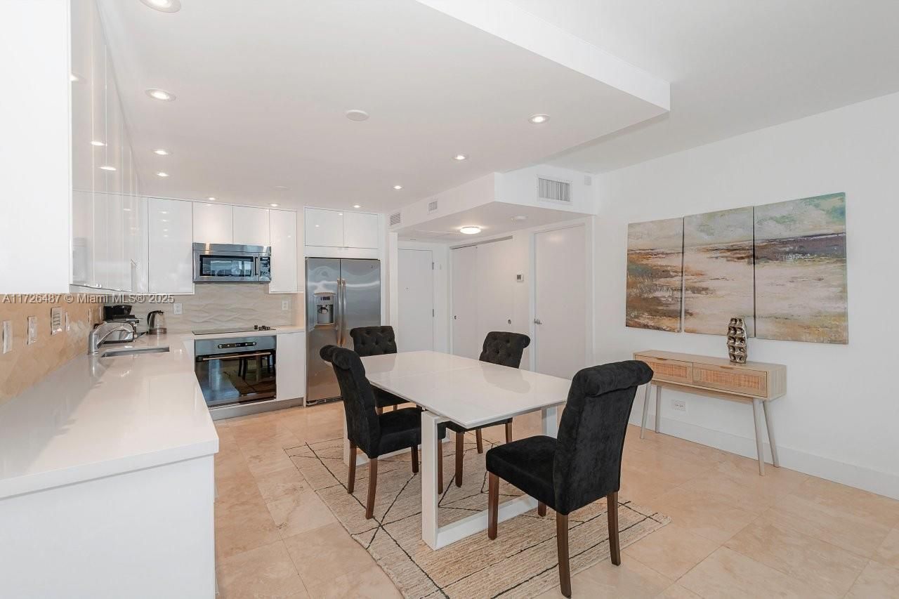 2301 Collins Ave, Unit 1515, Miami Beach, FL 33139 Photo