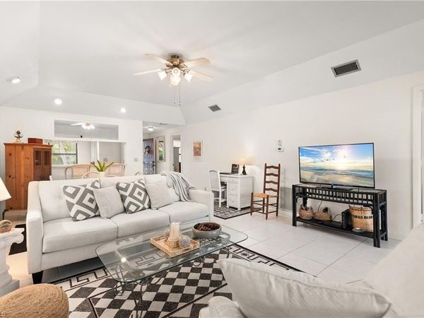 1833 Courtyard WAY, Unit E204, NAPLES, FL 34112