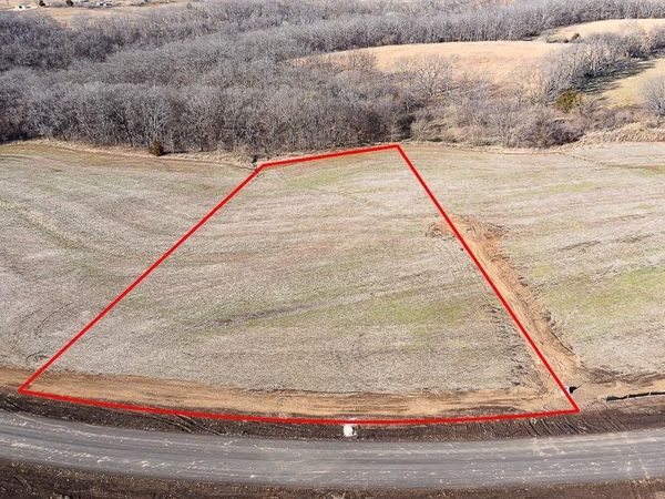 Lot 15 235th Street, Tonganoxie, KS 66086