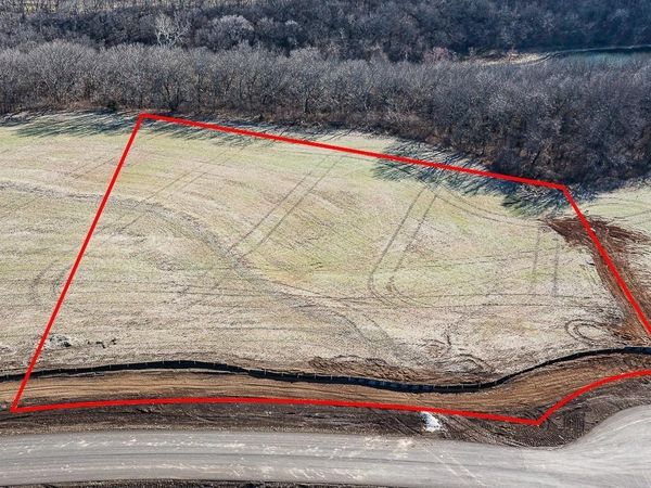 Lot 19 235th Street, Tonganoxie, KS 66086