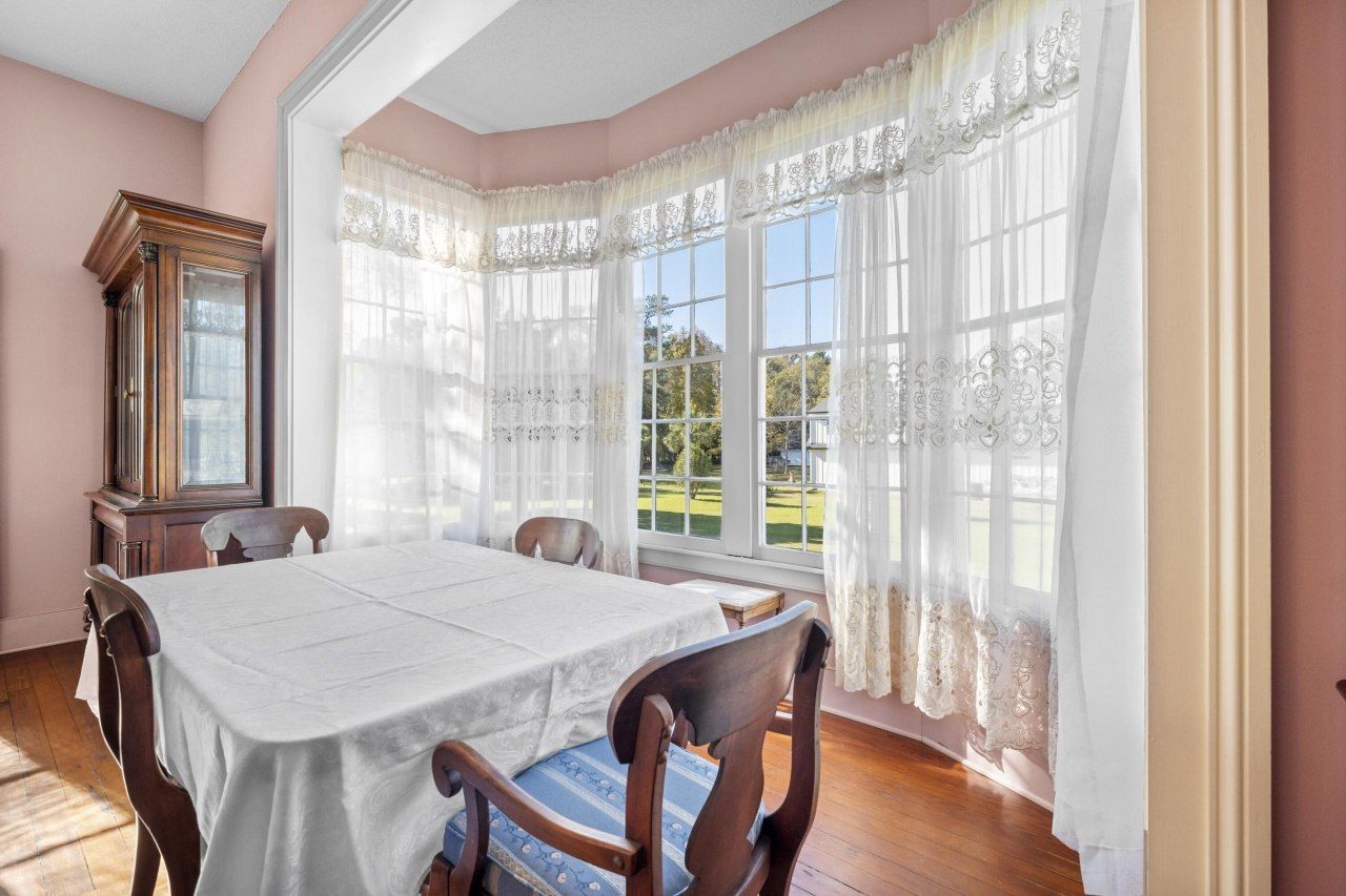 927 Fishburne Road Photo 30