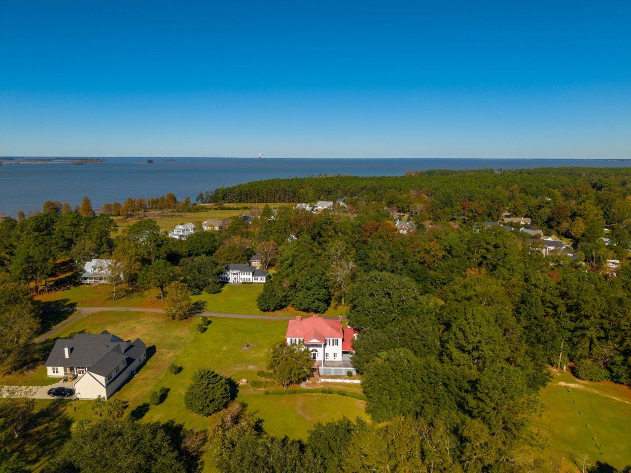 927 Fishburne Road Photo 57