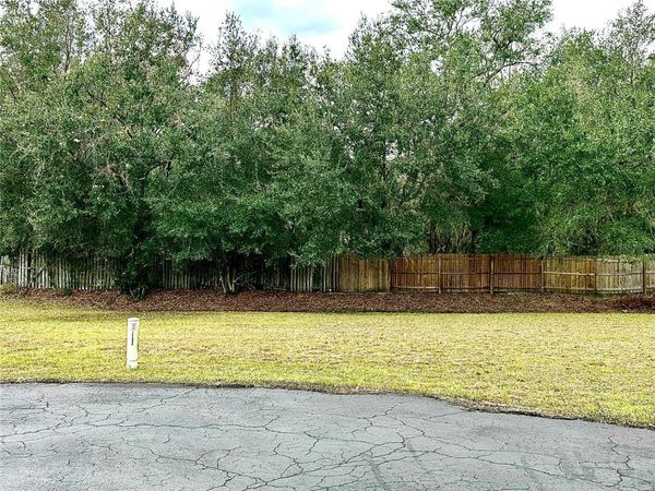 MONTCLAIR ROAD, Unit 21, LEESBURG, FL 34748