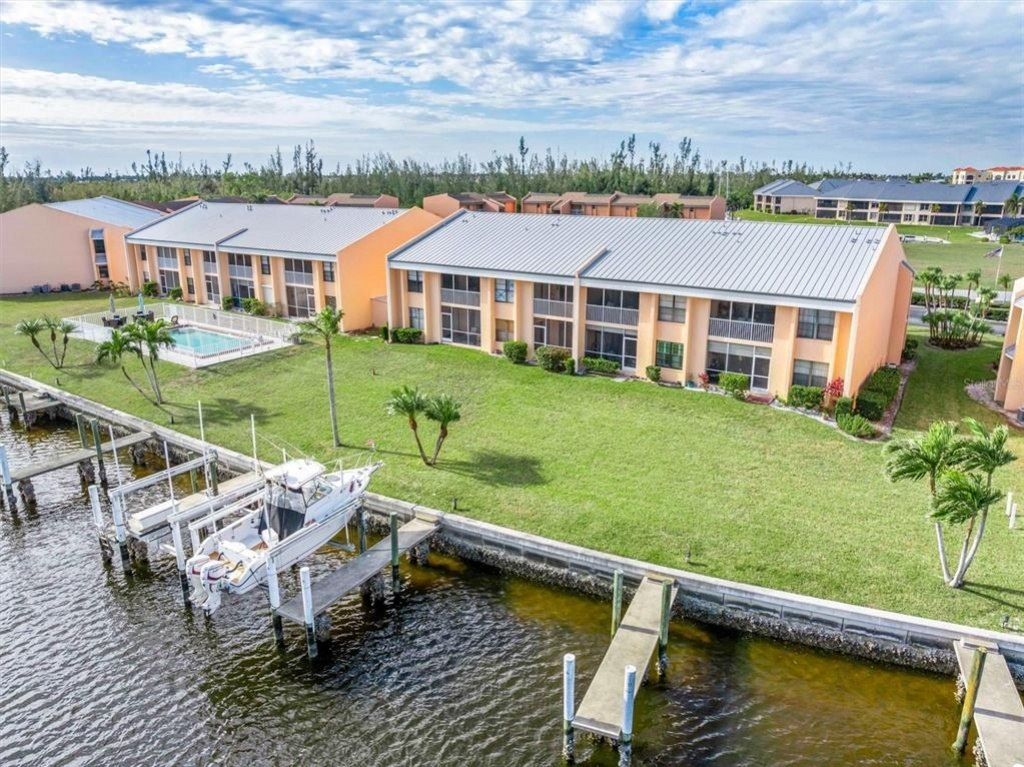 1348 Rock Dove Court, Unit C103, Punta Gorda, FL 33950 Photo