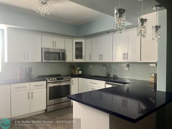 7200 Radice Court, Unit 601, Lauderhill, FL 33319