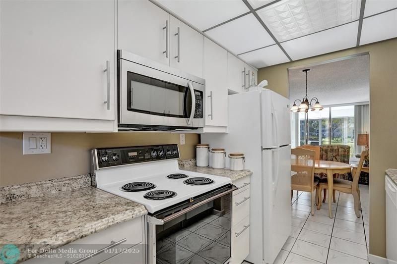 2999 NW 48th Avenue, Unit 142, Lauderdale Lakes, FL 33313 Photo