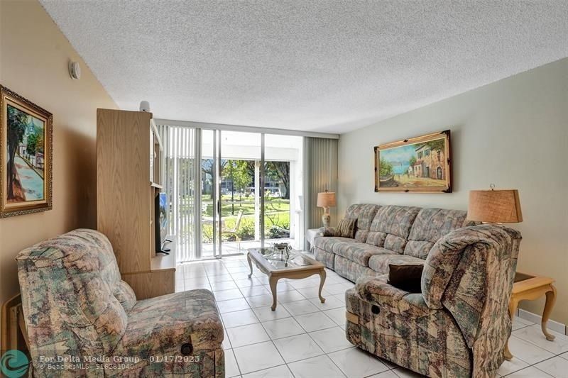 2999 NW 48th Avenue, Unit 142, Lauderdale Lakes, FL 33313 Photo