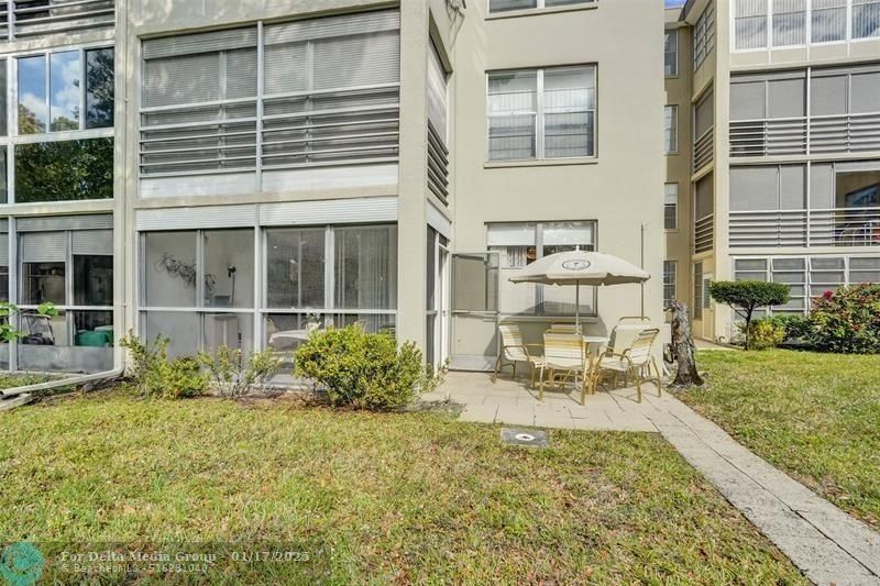 2999 NW 48th Avenue, Unit 142, Lauderdale Lakes, FL 33313 Photo
