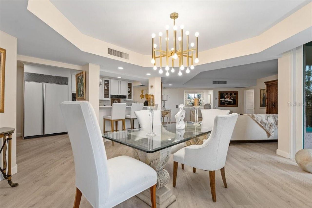 100 SE 5th Avenue, Unit 412, Boca Raton, FL 33432 Photo