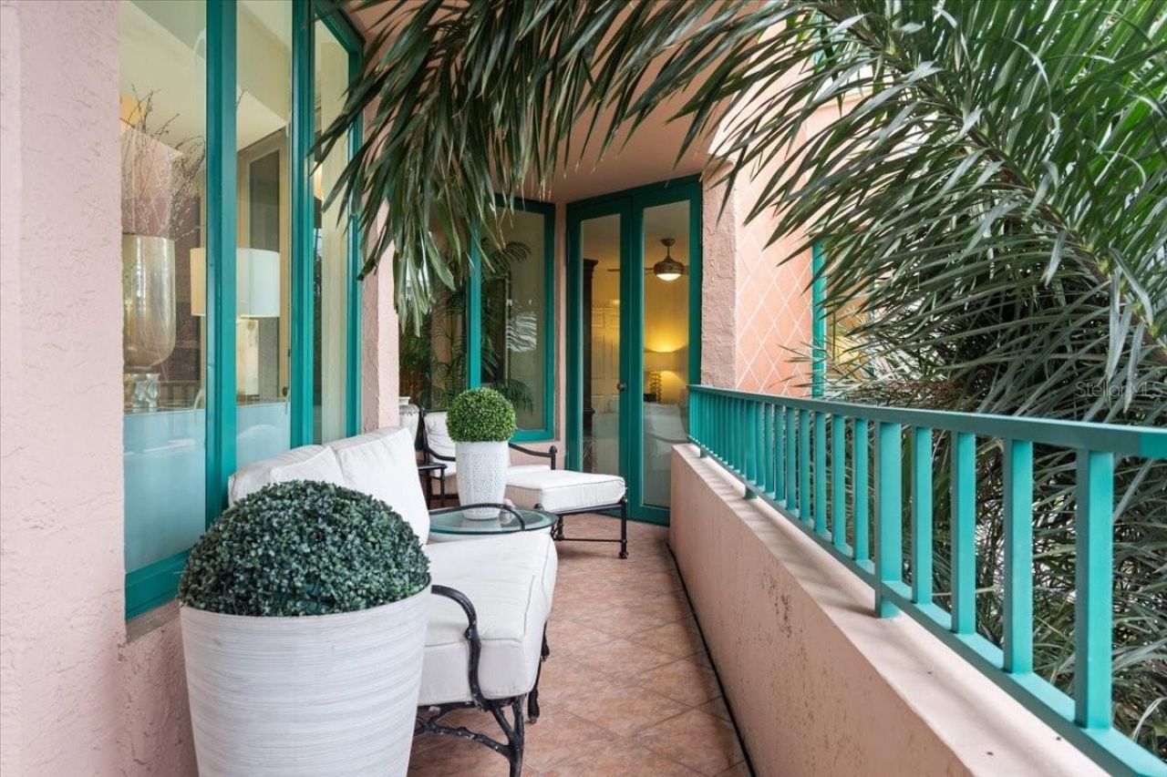 100 SE 5th Avenue, Unit 412, Boca Raton, FL 33432 Photo