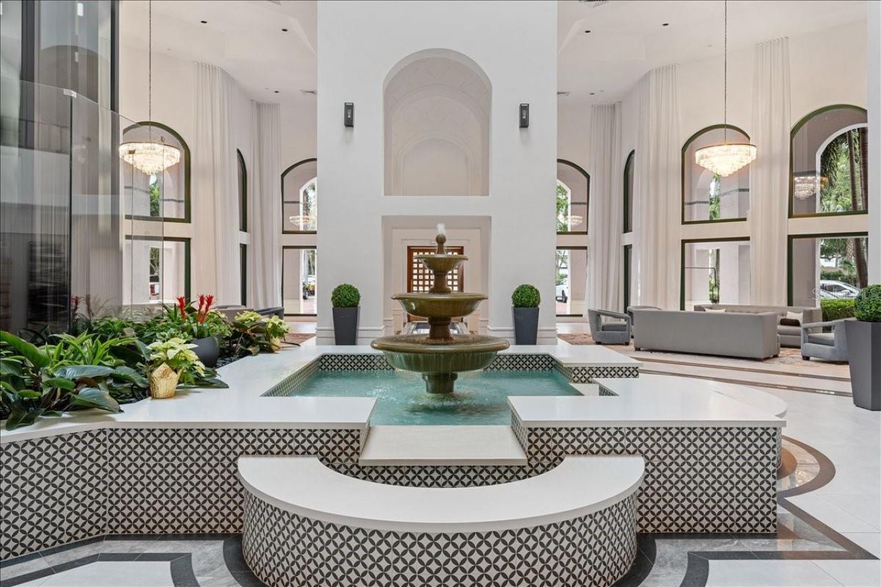 100 SE 5th Avenue, Unit 412, Boca Raton, FL 33432 Photo