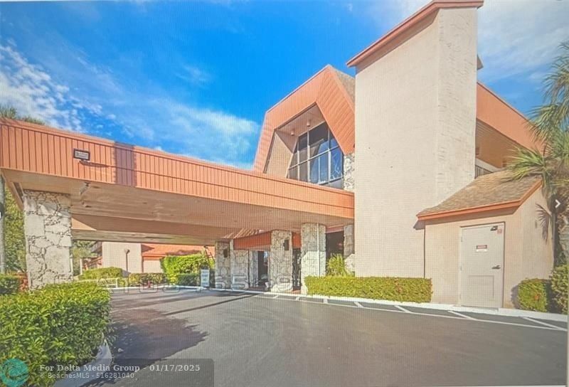 3140 Holiday Springs Boulevard, Unit 109, Margate, FL 33063 Photo